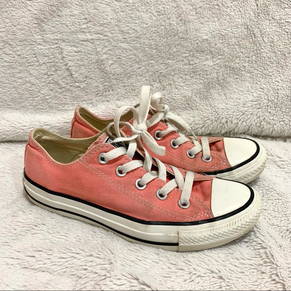Pink Converse